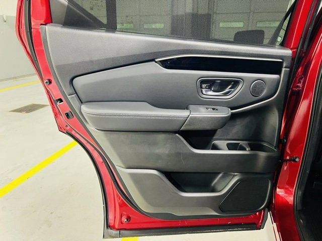 New 2025 Honda Pilot EX-L image 24