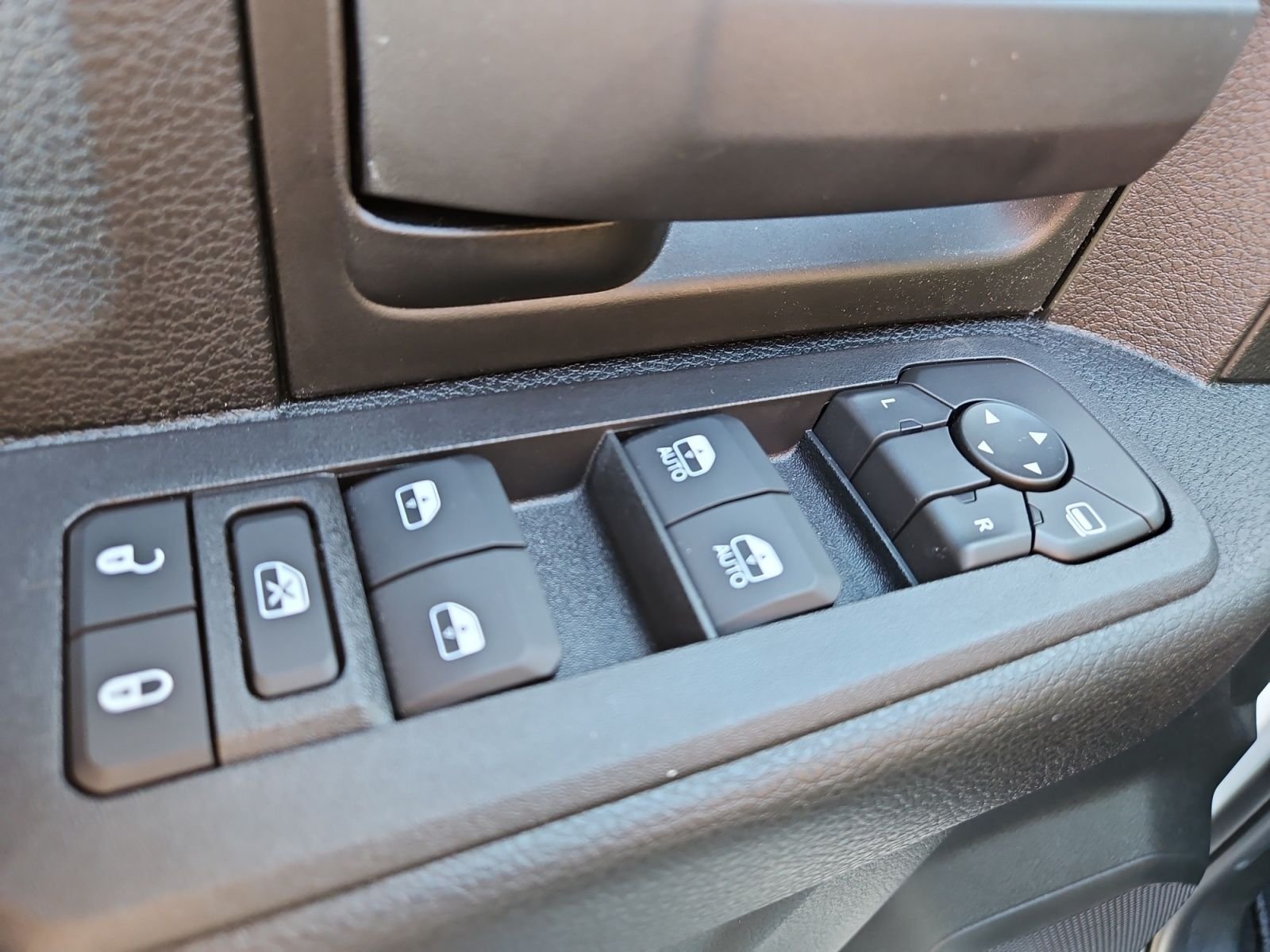 New 2026 RAM 2500 Tradesman AWD/4WD image 22