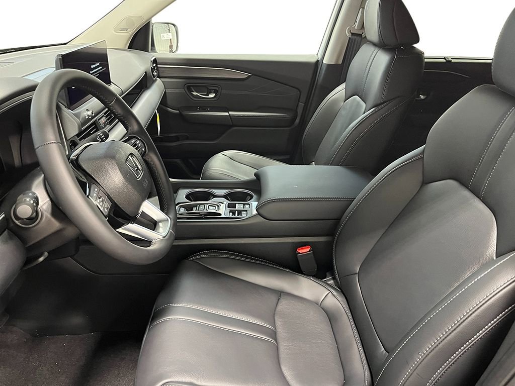 New 2026 Honda Pilot Touring image 16