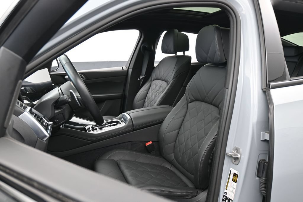 Used 2026 BMW X6 xDrive40i AWD/4WD image 10