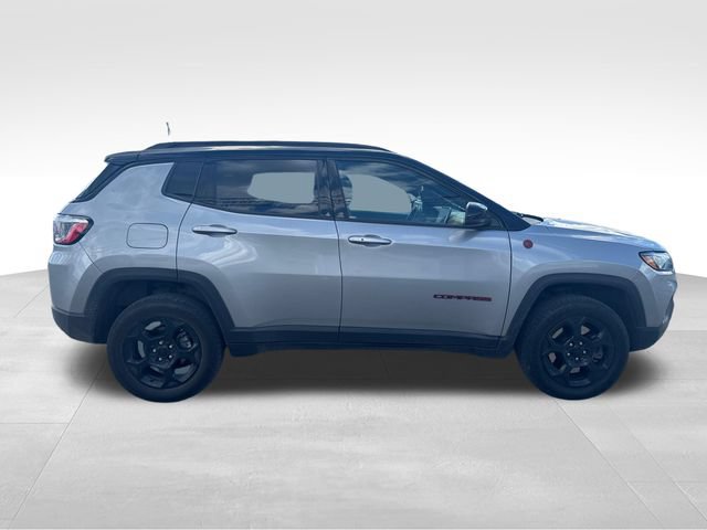 Used 2024 Jeep Compass Trailhawk AWD/4WD image 4