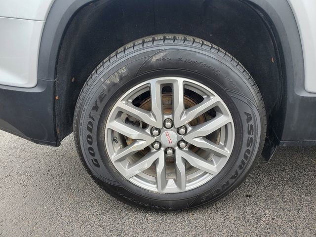 Used 2017 GMC Acadia SLE w/ LPO, Floor Liner Package AWD/4WD image 9