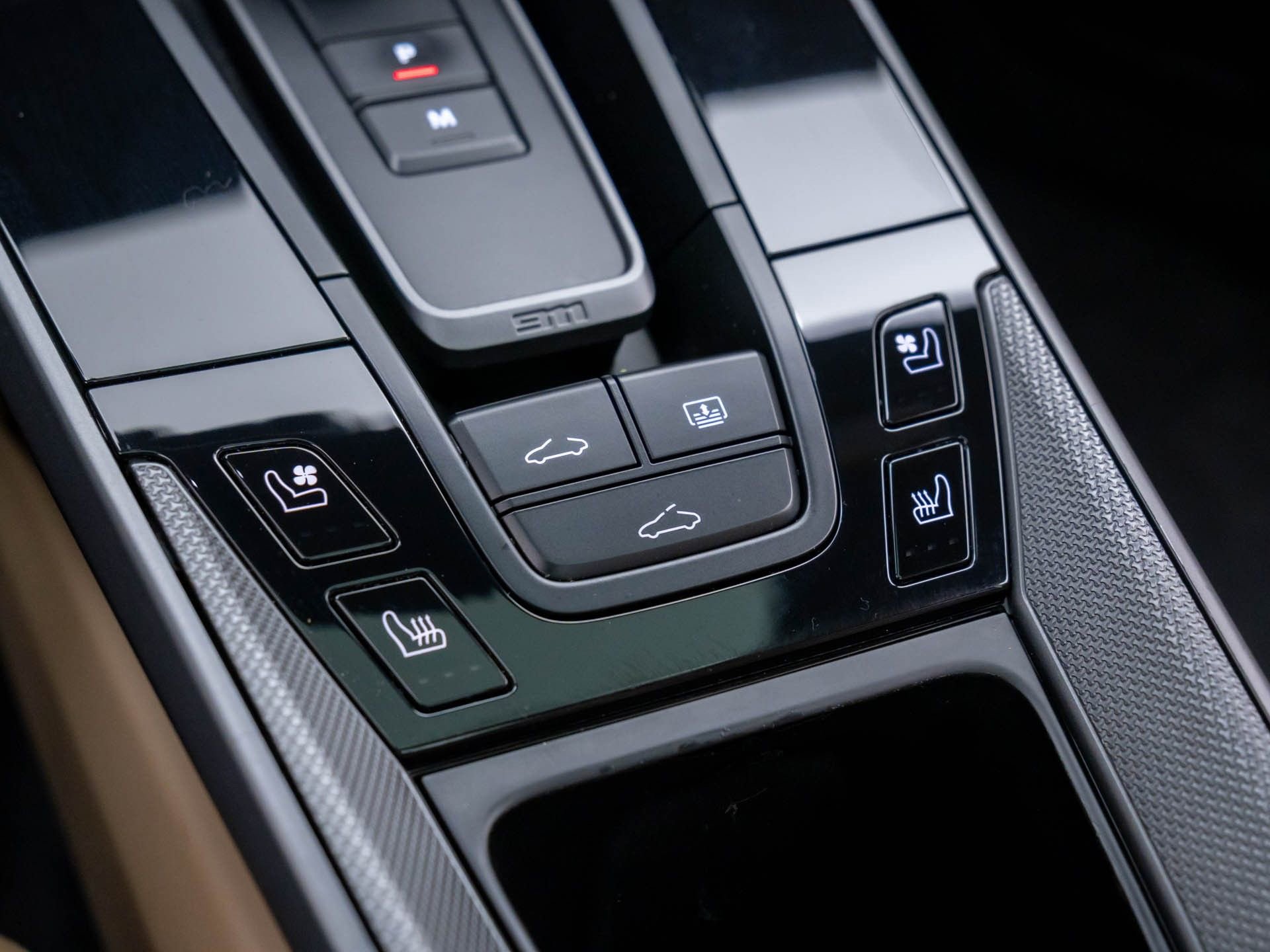 Certified 2020 Porsche 911 Carrera 4S image 28