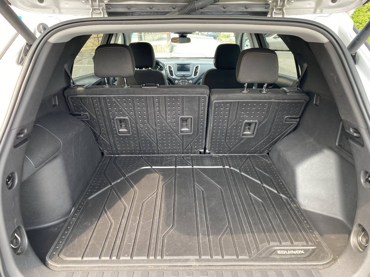 Used 2021 Chevrolet Equinox LT AWD/4WD image 25