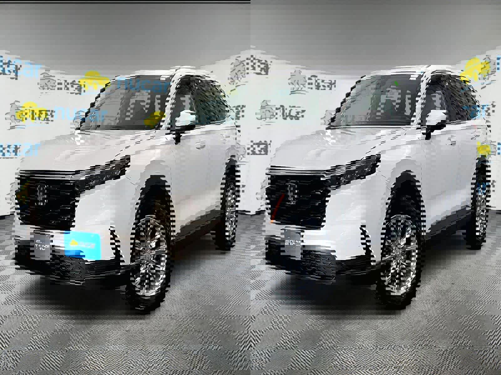 Used 2023 Honda CR-V EX image 3