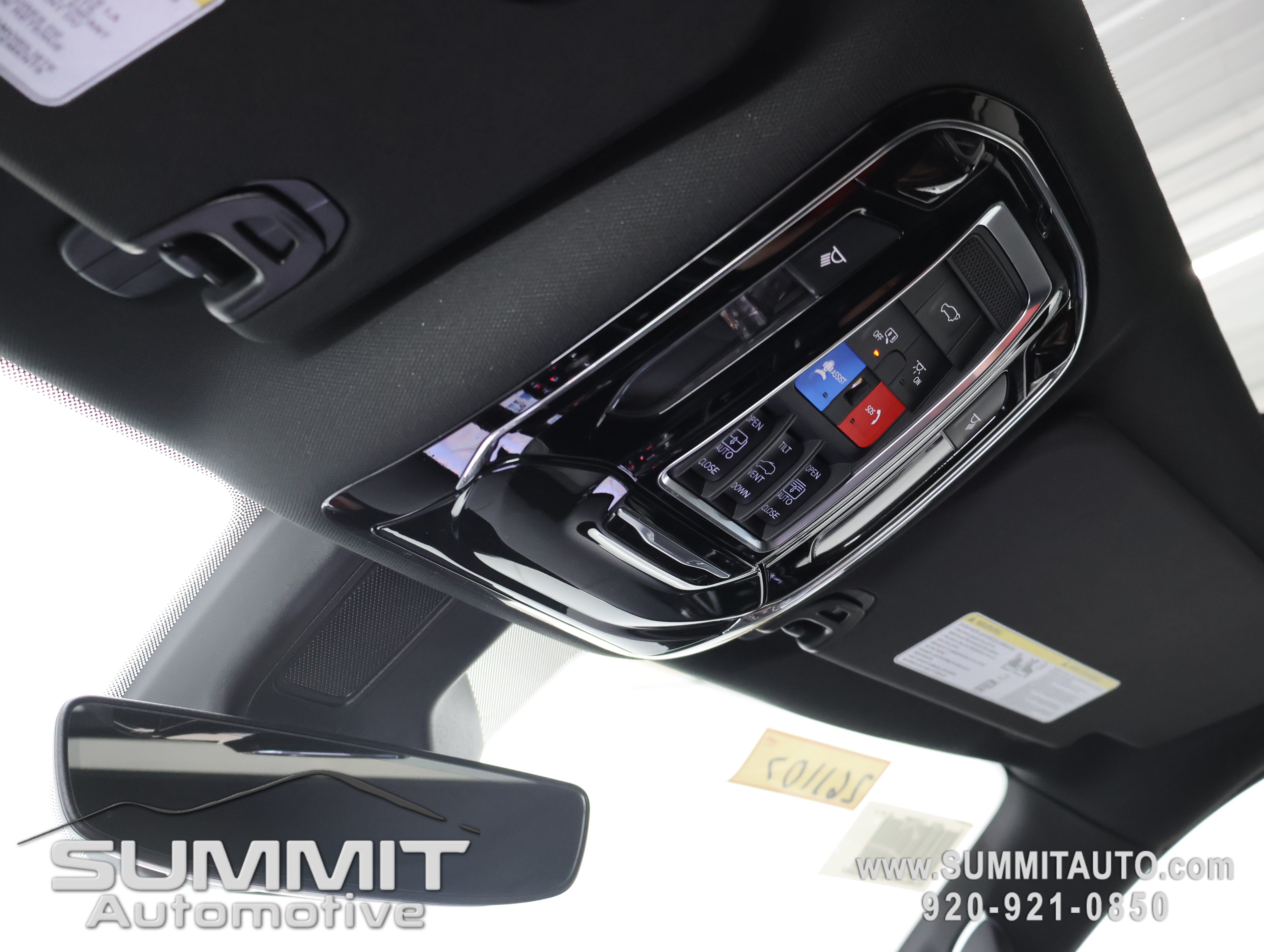 New 2026 Jeep Grand Wagoneer Summit AWD/4WD image 12