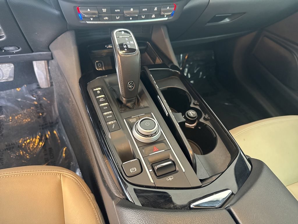 Certified 2022 Maserati Levante GT AWD/4WD image 13
