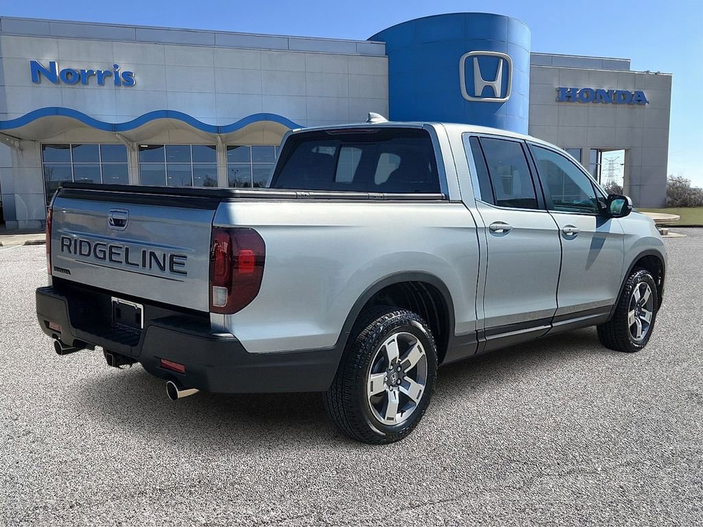 Used 2025 Honda Ridgeline RTL image 4