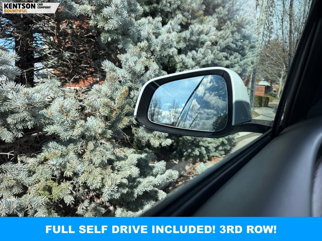 Used 2022 Tesla Model X image 22