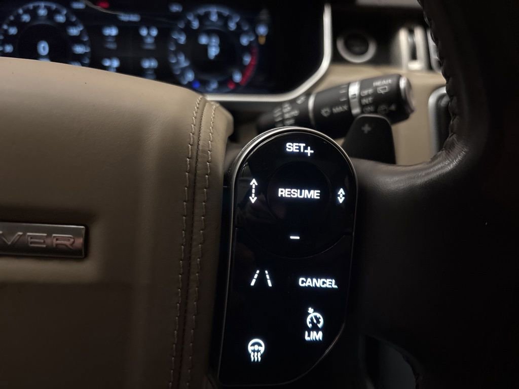 Used 2019 Land Rover Range Rover Supercharged image 19