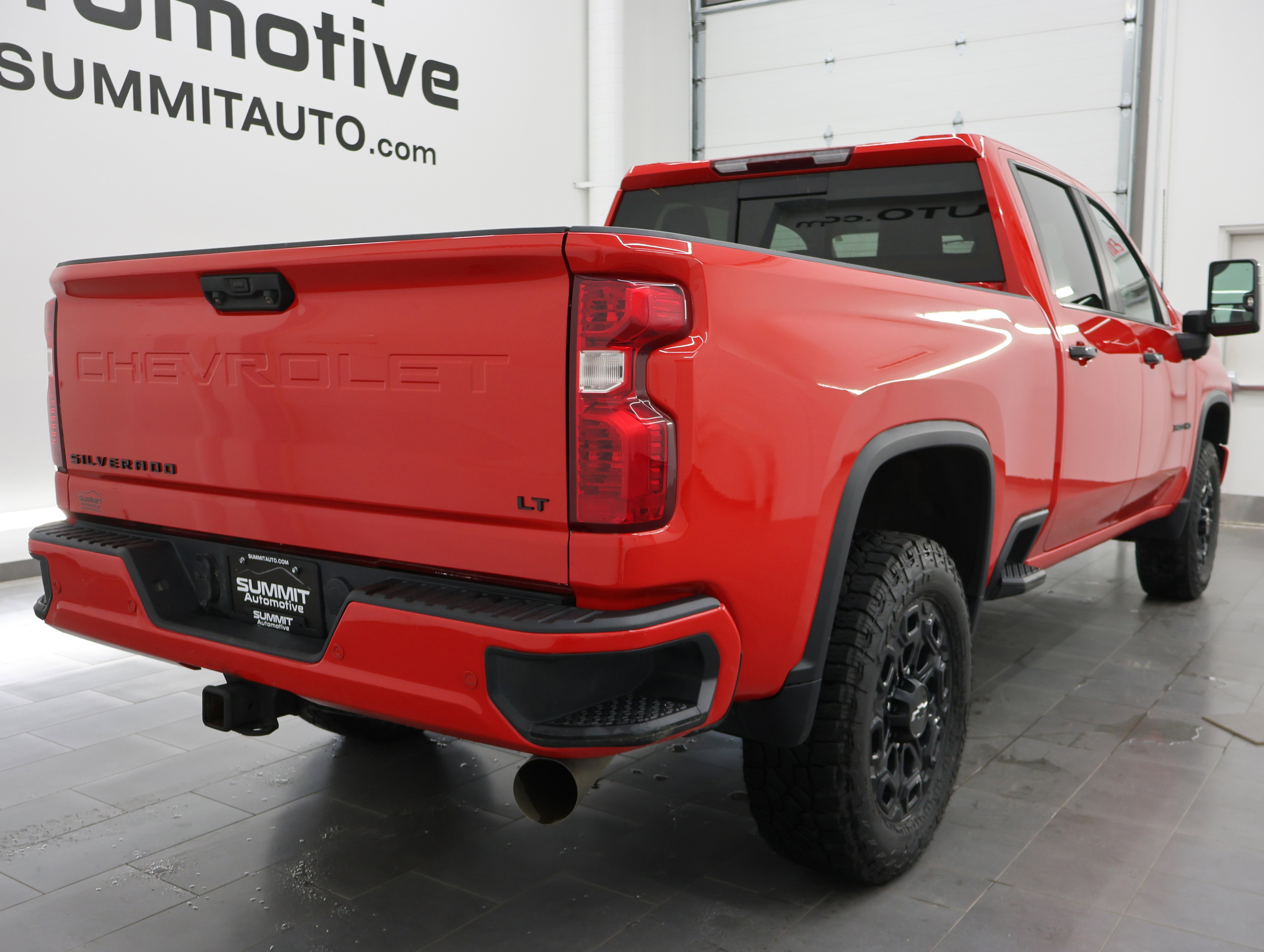 Used 2023 Chevrolet Silverado 3500 LT w/ All Star Edition AWD/4WD image 4