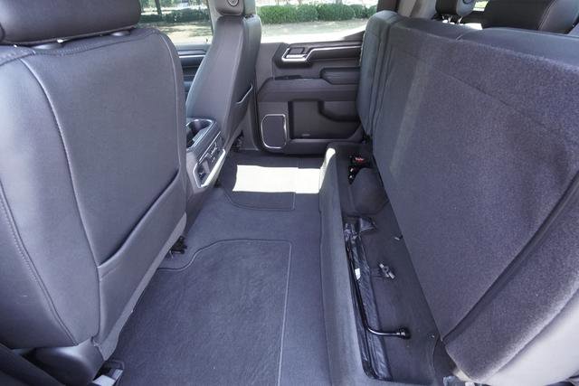 Used 2023 GMC Sierra 1500 SLT w/ SLT Premium Package AWD/4WD image 32