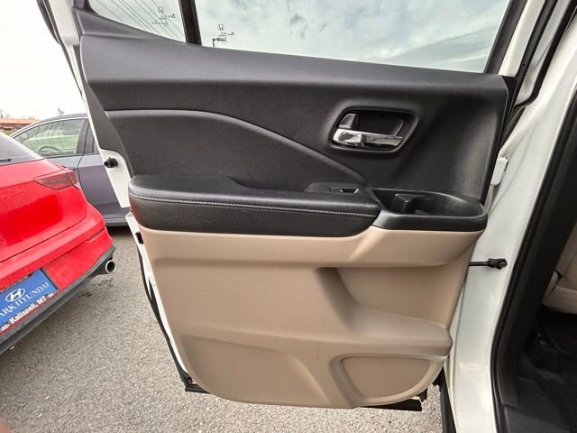 Used 2019 Honda Ridgeline RTL-T image 47