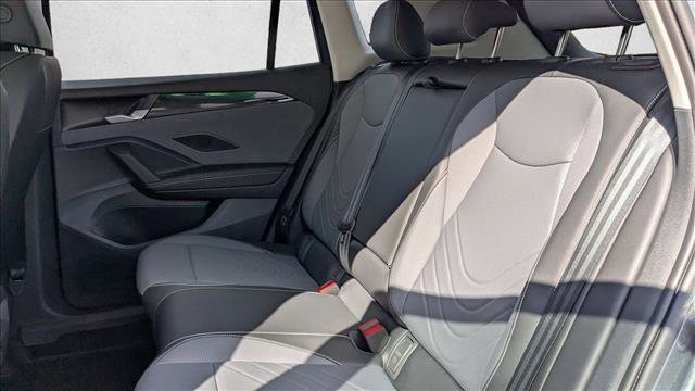 New 2026 Volkswagen Tiguan SE image 26