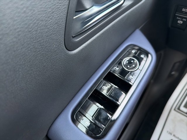 New 2026 Nissan Leaf SV+ w/ Floor Mat Package (SV+) image 25