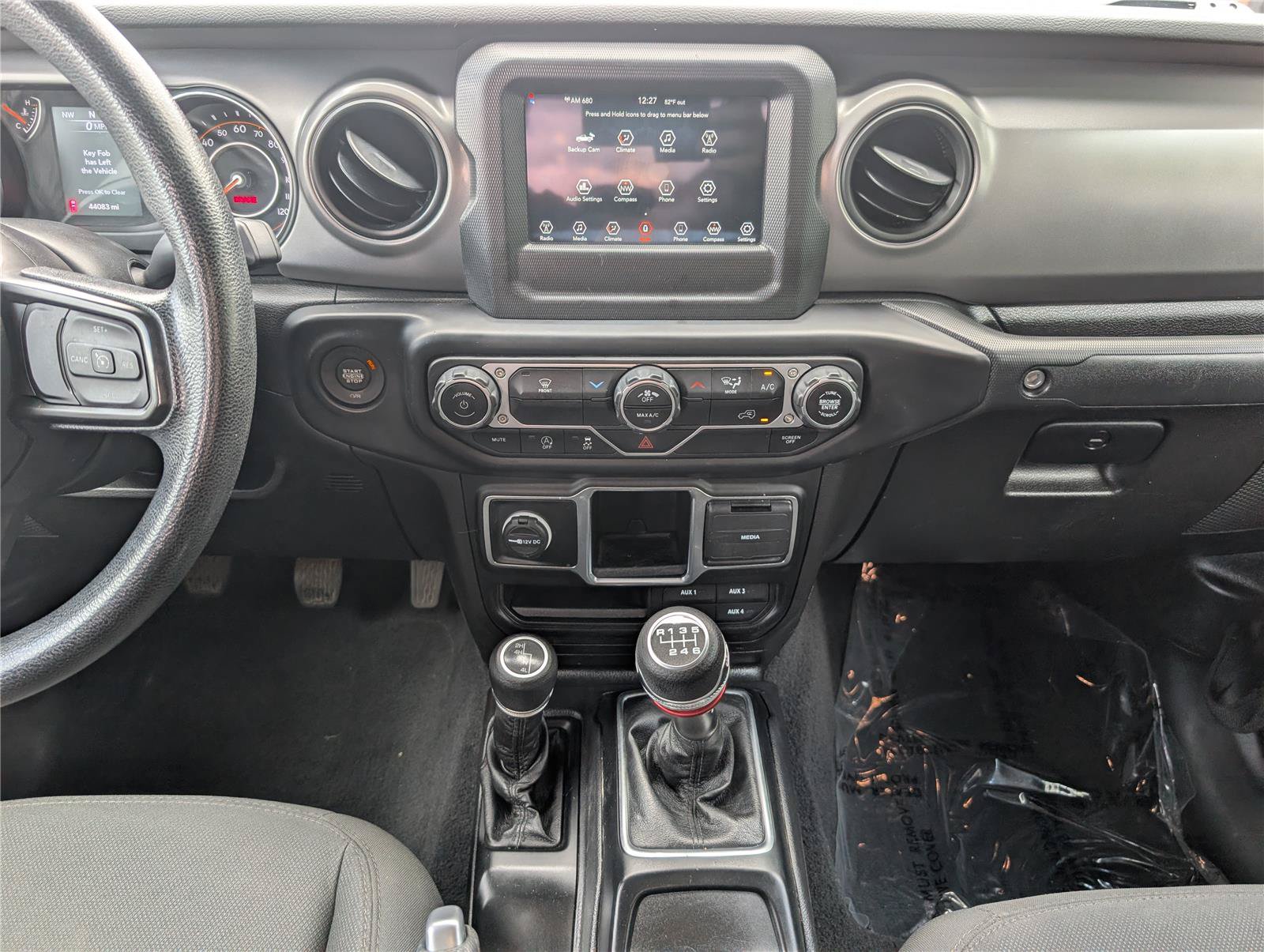 Used 2022 Jeep Gladiator Sport w/ Trailer Tow Package AWD/4WD image 17