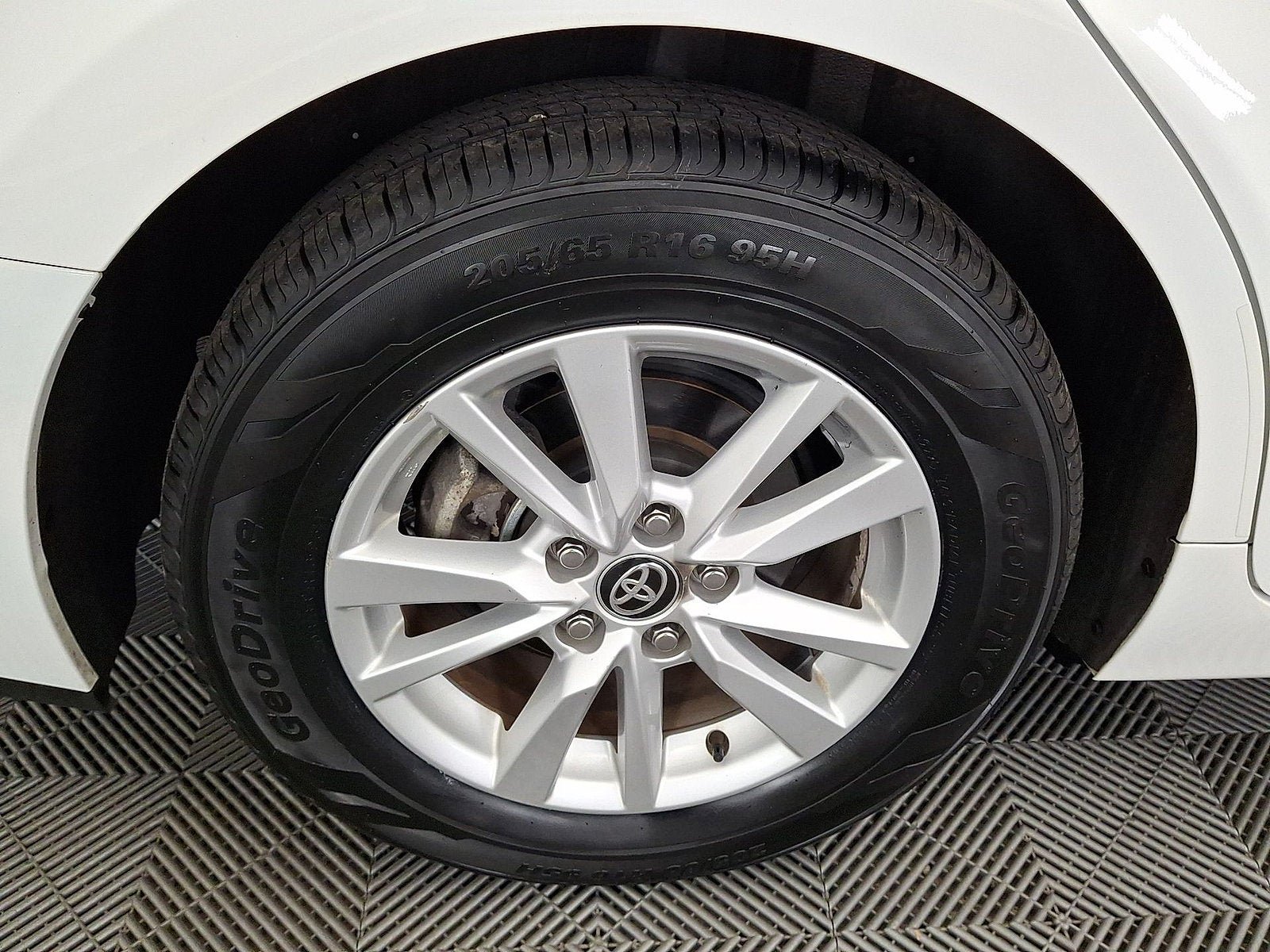 Certified 2025 Toyota Camry LE FWD image 18
