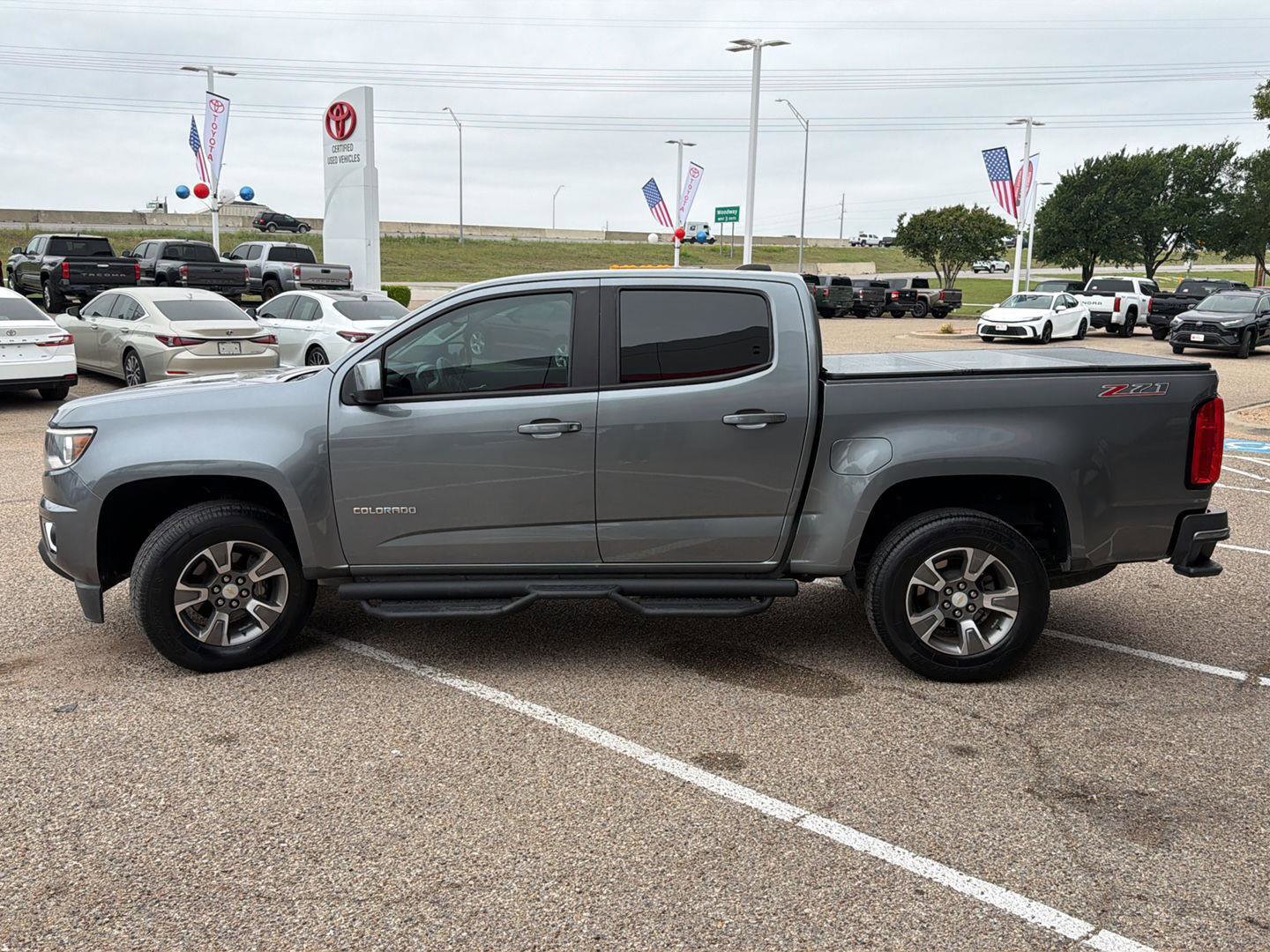 Used 2019 Chevrolet Colorado Z71 RWD image 6