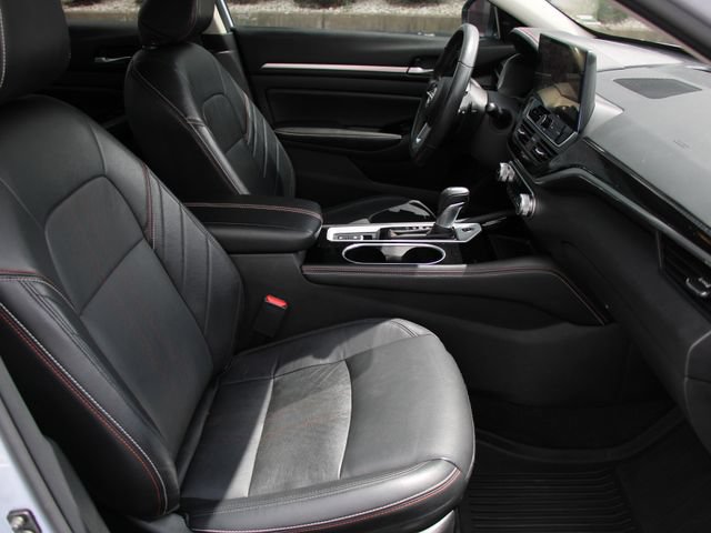 Certified 2024 Nissan Altima 2.0 SR FWD image 33