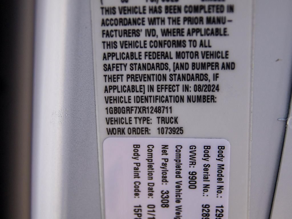 Used 2024 Chevrolet Express 3500 w/ Power Convenience Package RWD image 22