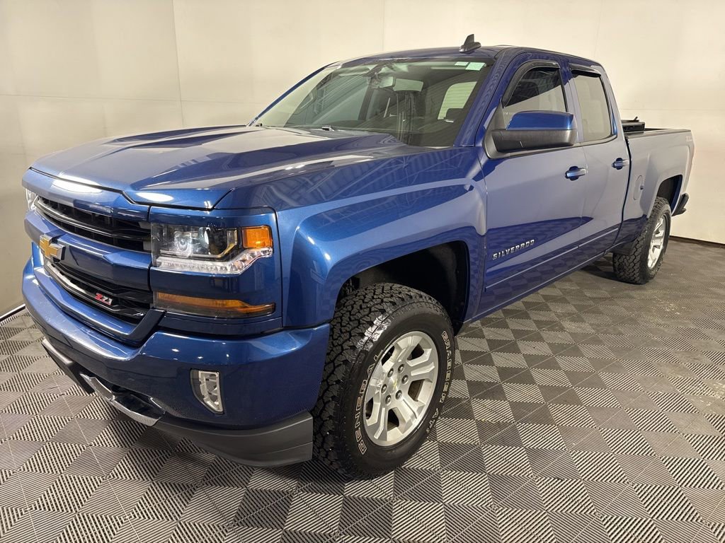 Used 2017 Chevrolet Silverado 1500 LT w/ All Star Edition image 5