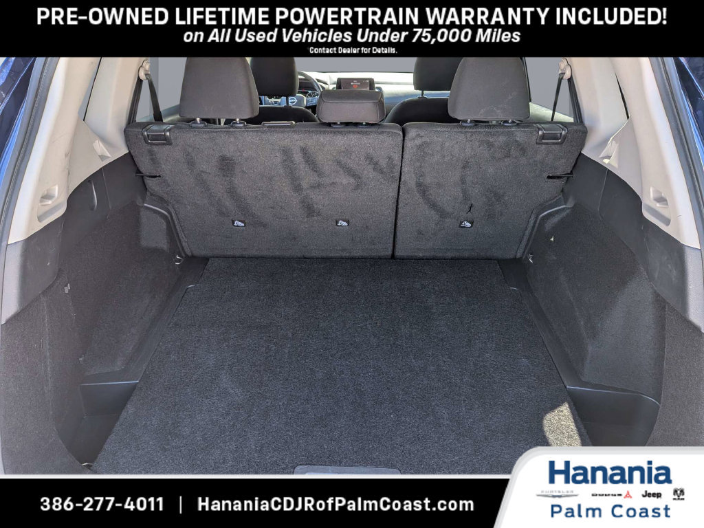 Used 2025 Nissan Rogue SV FWD image 13