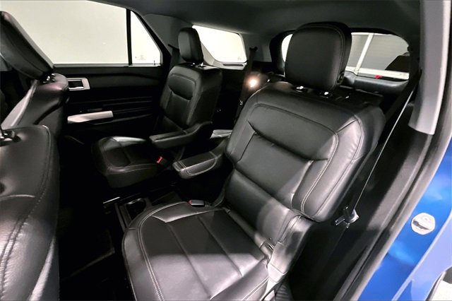 Used 2020 Ford Explorer XLT w/ Equipment Group 202A image 22