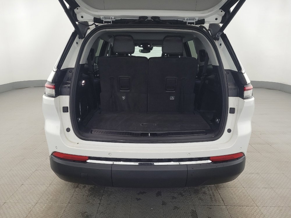 Used 2021 Jeep Grand Cherokee L Limited image 29