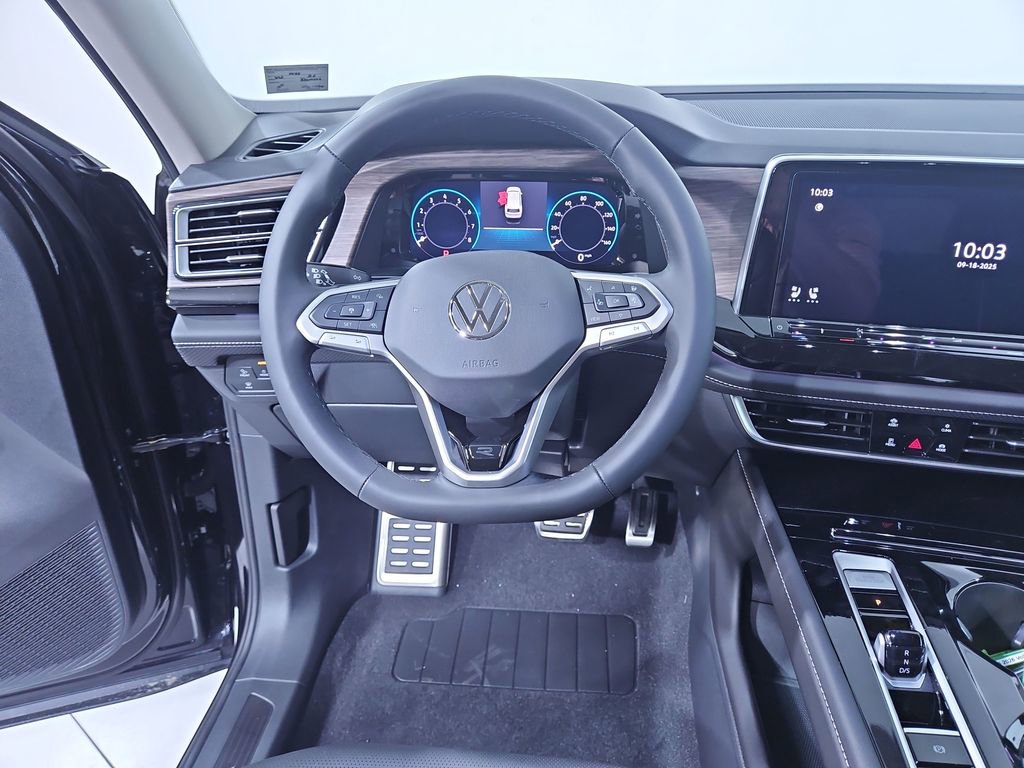 New 2026 Volkswagen Atlas SEL Premium R-Line image 13