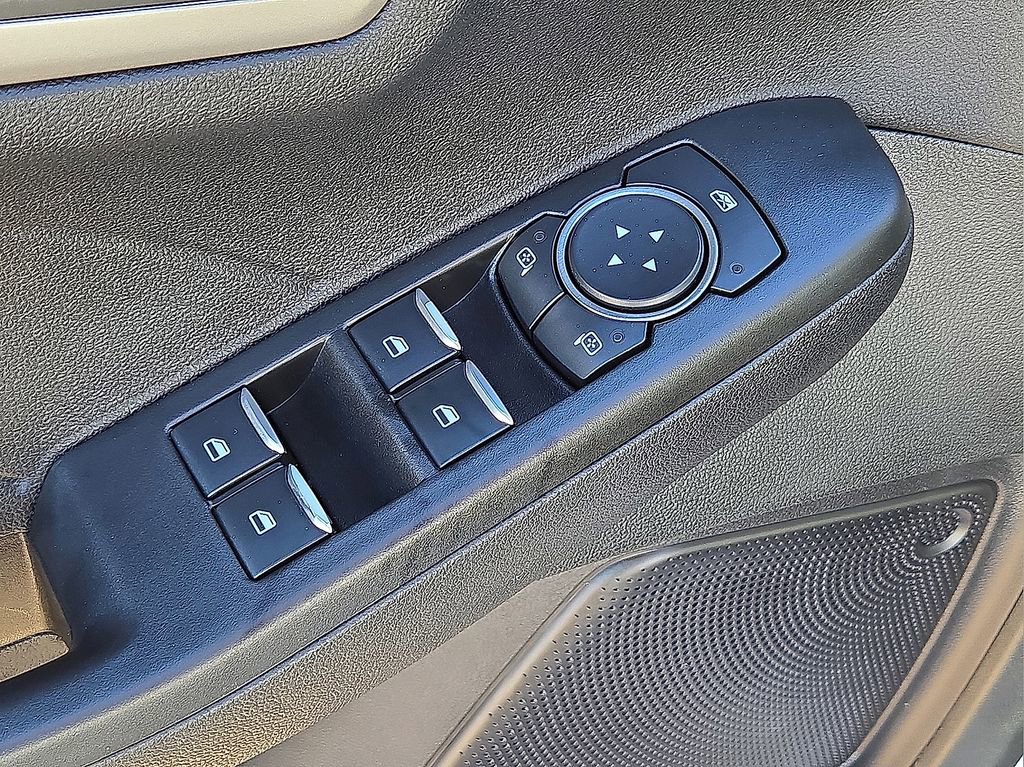 Used 2022 Ford Escape SE w/ Convenience Package image 23