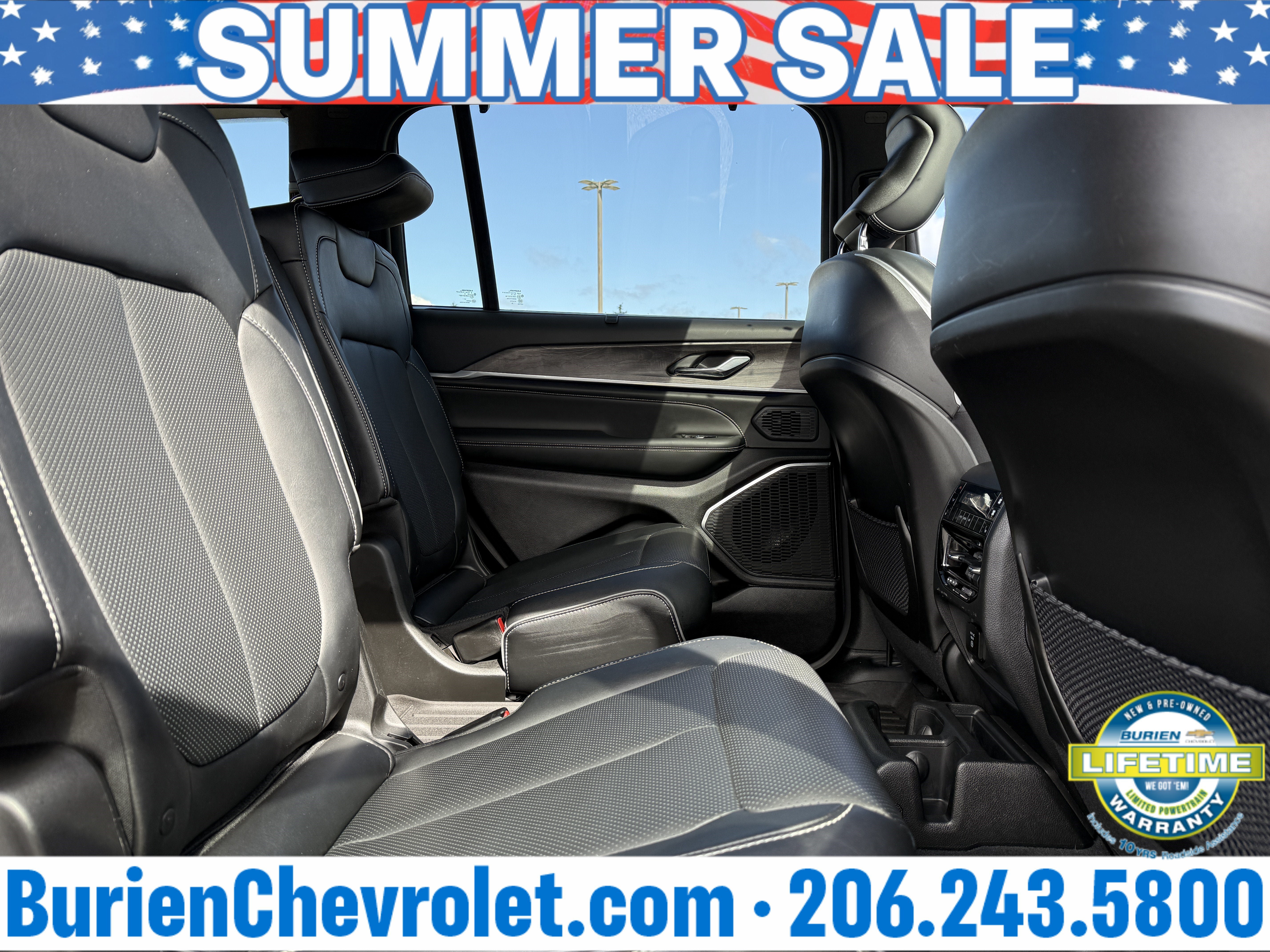 Used 2024 Jeep Grand Cherokee L Overland w/ Advanced Protech Group III AWD/4WD image 25