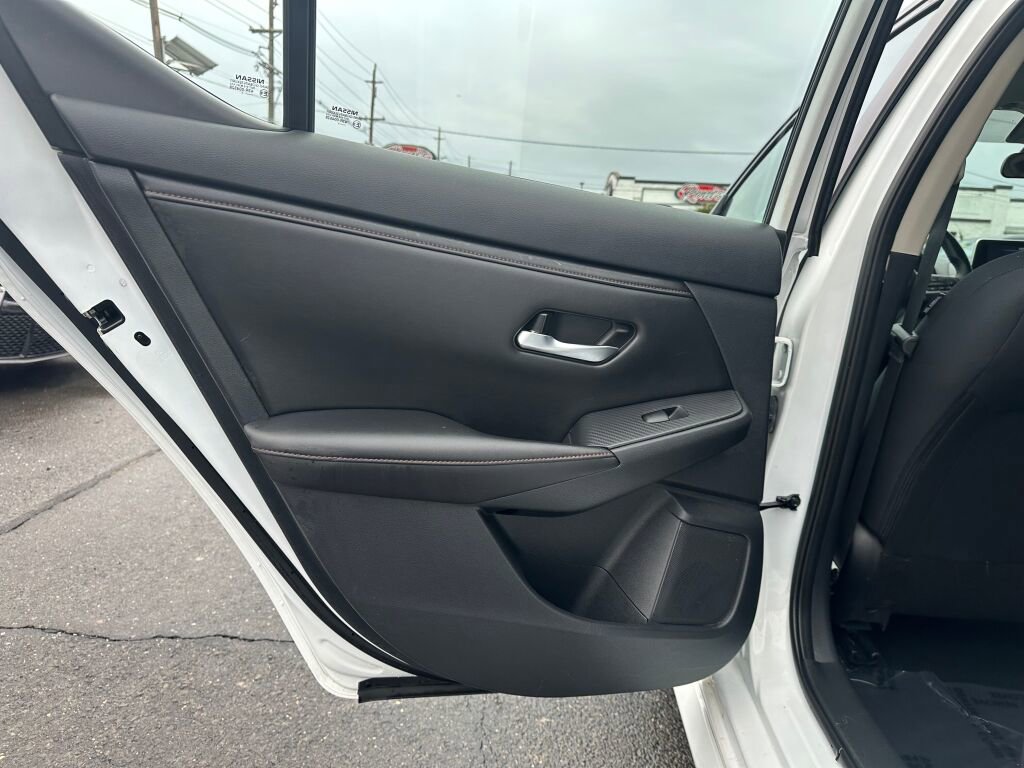 Used 2021 Nissan Sentra SR image 21