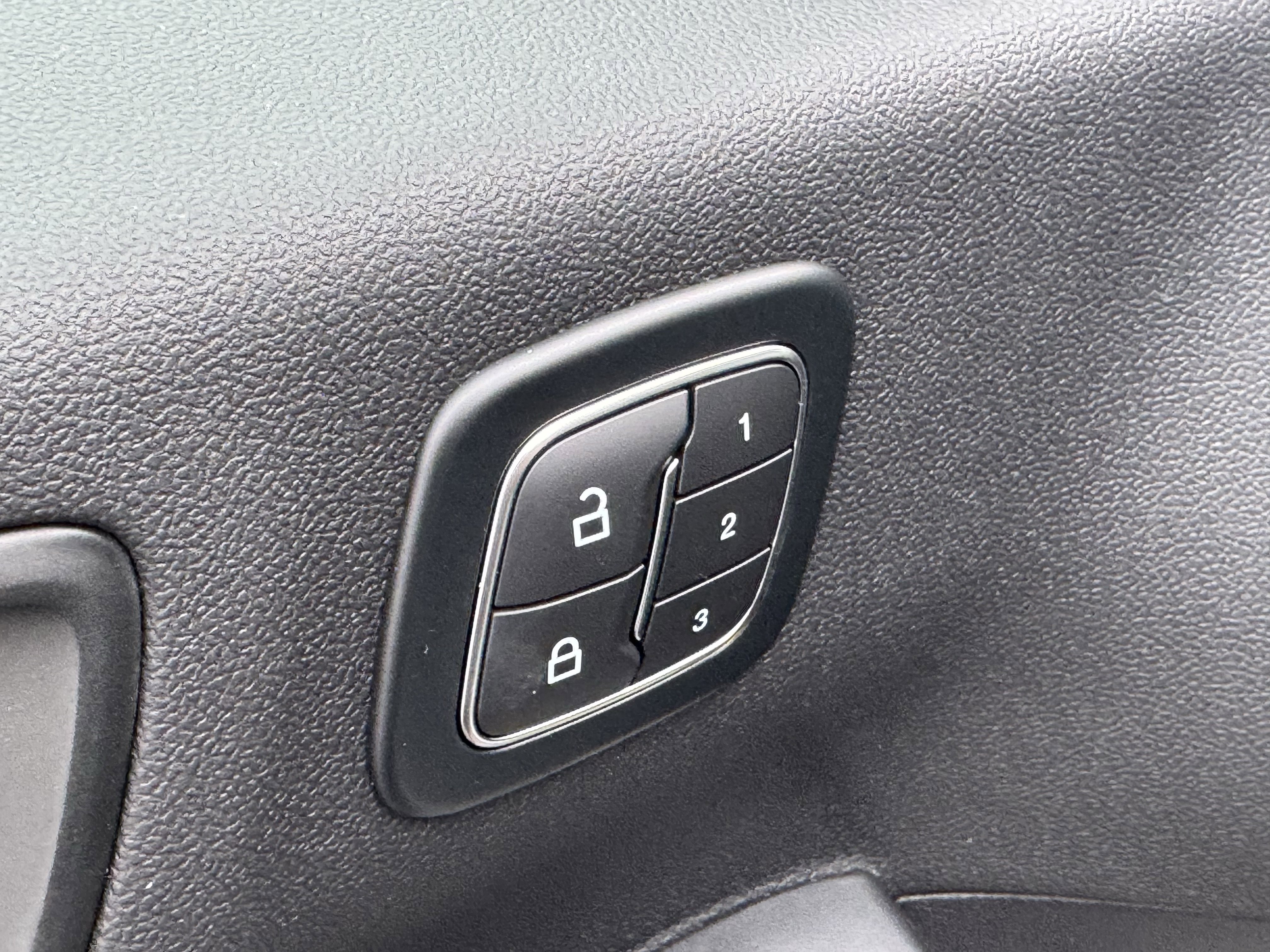 New 2026 Ford Escape Platinum w/ Premium Technology Package image 9