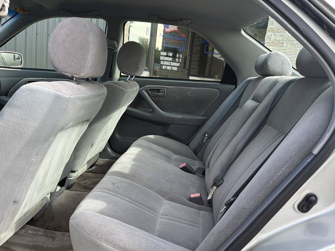 Used 2000 Toyota Camry CE FWD image 14