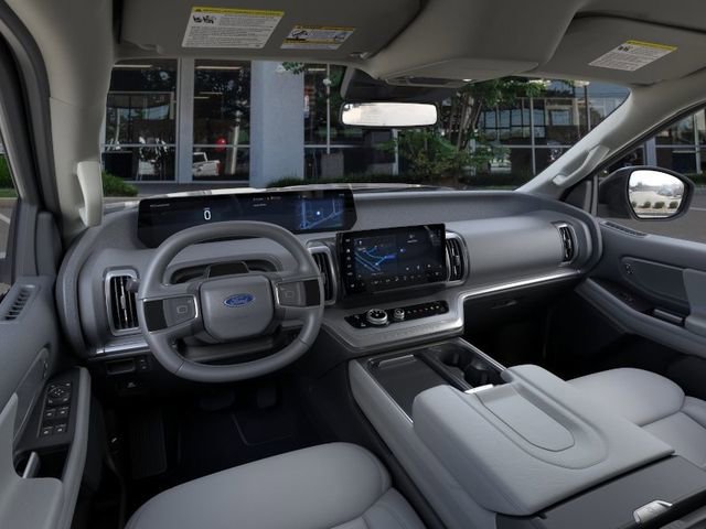 New 2026 Ford Expedition Active RWD image 9