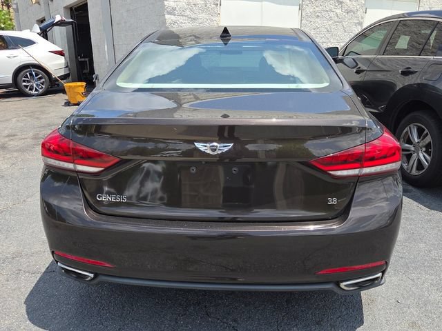 Used 2016 Hyundai Genesis 3.8 w/ Option Group 02 RWD image 9