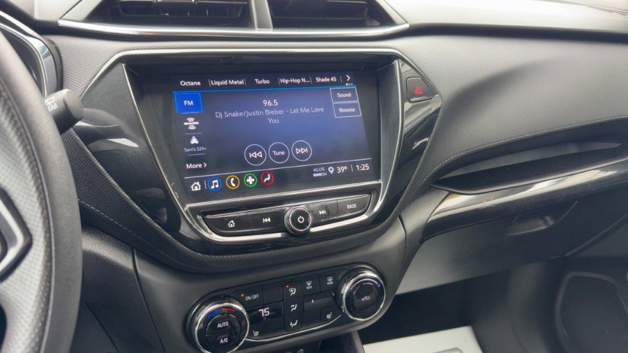 Used 2022 Chevrolet TrailBlazer LT w/ Convenience Package image 17