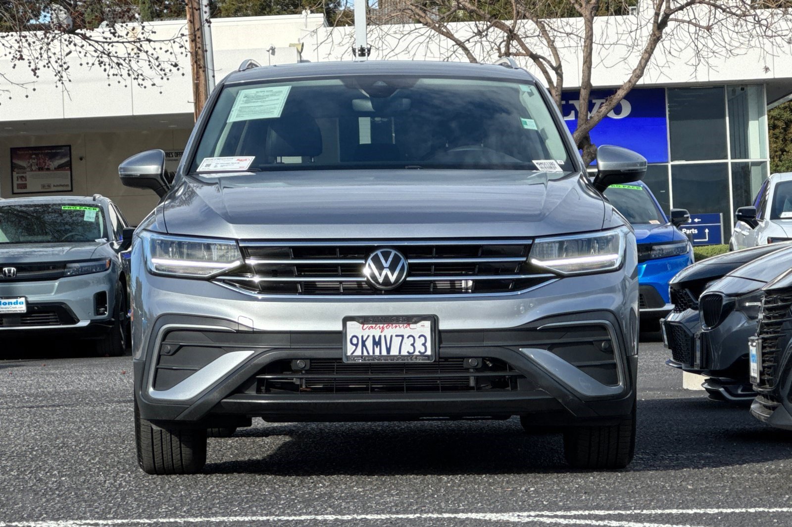 Used 2024 Volkswagen Tiguan SE image 5