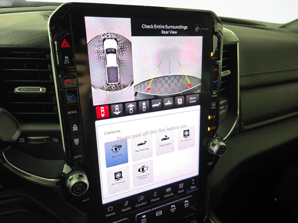New 2026 RAM 2500 Laramie AWD/4WD image 33