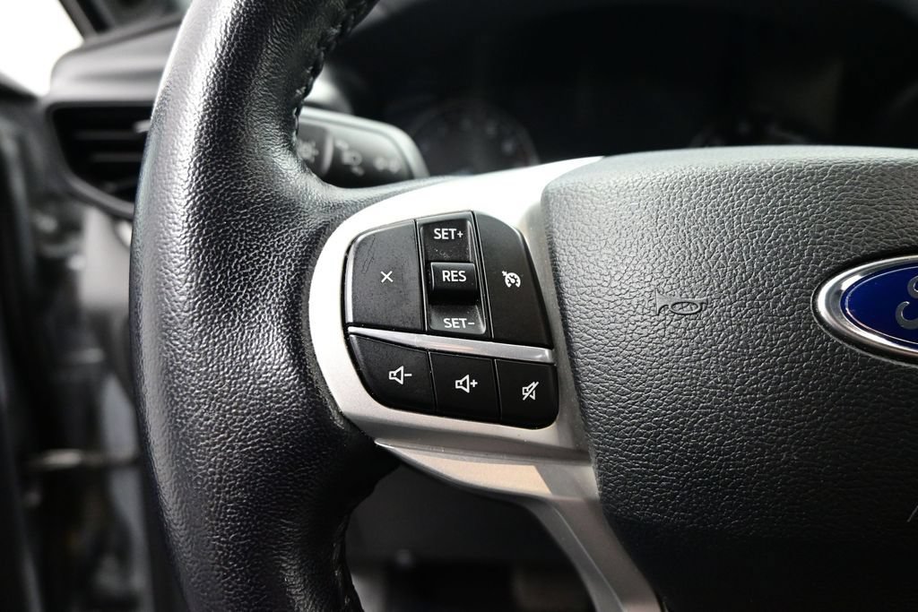 Used 2022 Ford Explorer XLT RWD image 14