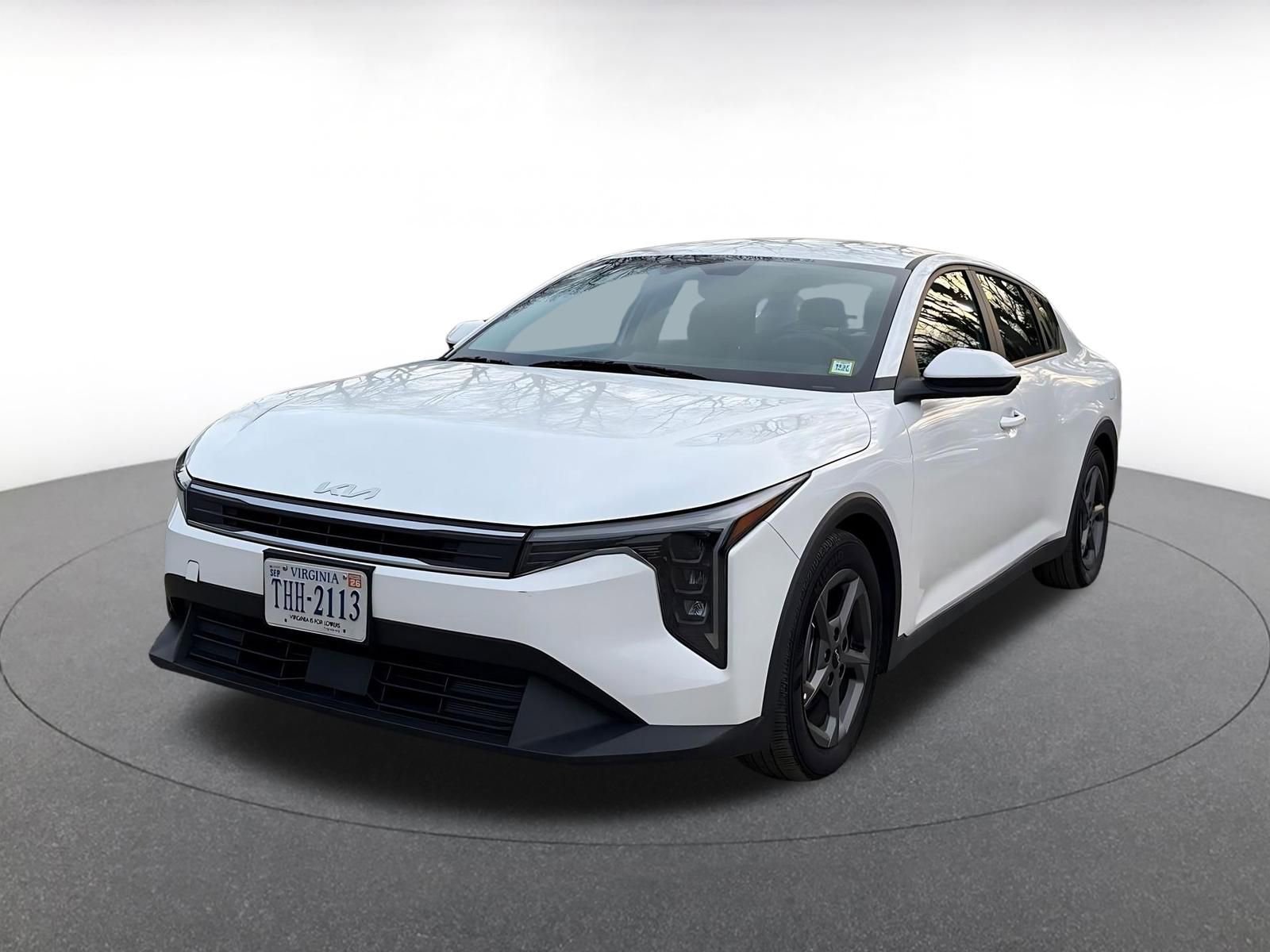 Used 2025 Kia K4 FWD image 4