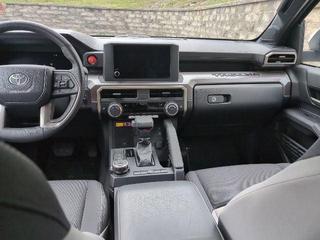 Used 2024 Toyota Tacoma TRD Off-Road w/ TRD Off Road Upgrade Package AWD/4WD image 20