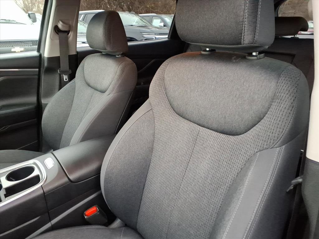 Used 2023 Hyundai Santa Fe SEL image 13