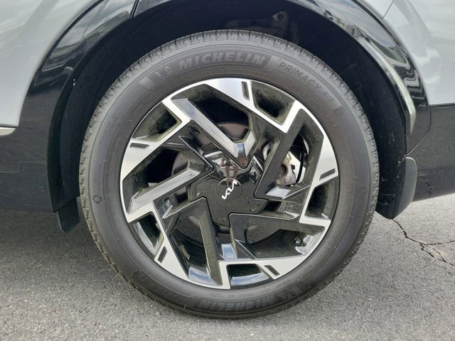 Certified 2024 Kia Sportage SX image 7