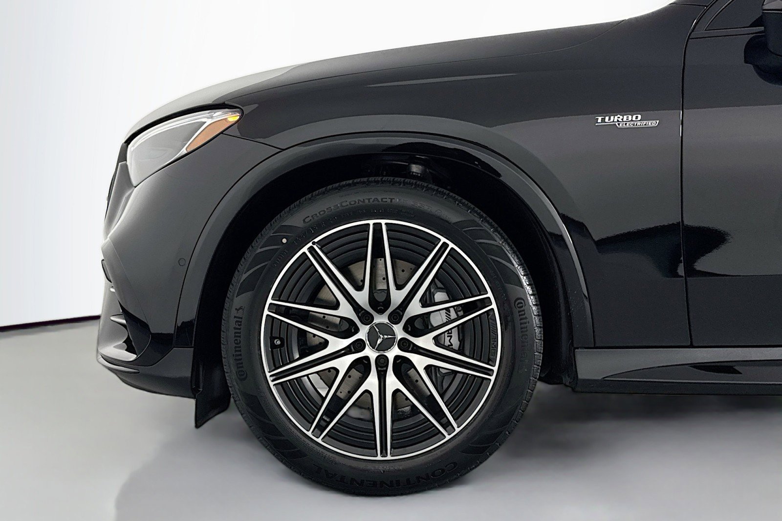 New 2026 Mercedes-Benz GLC 43 AMG 4MATIC image 9