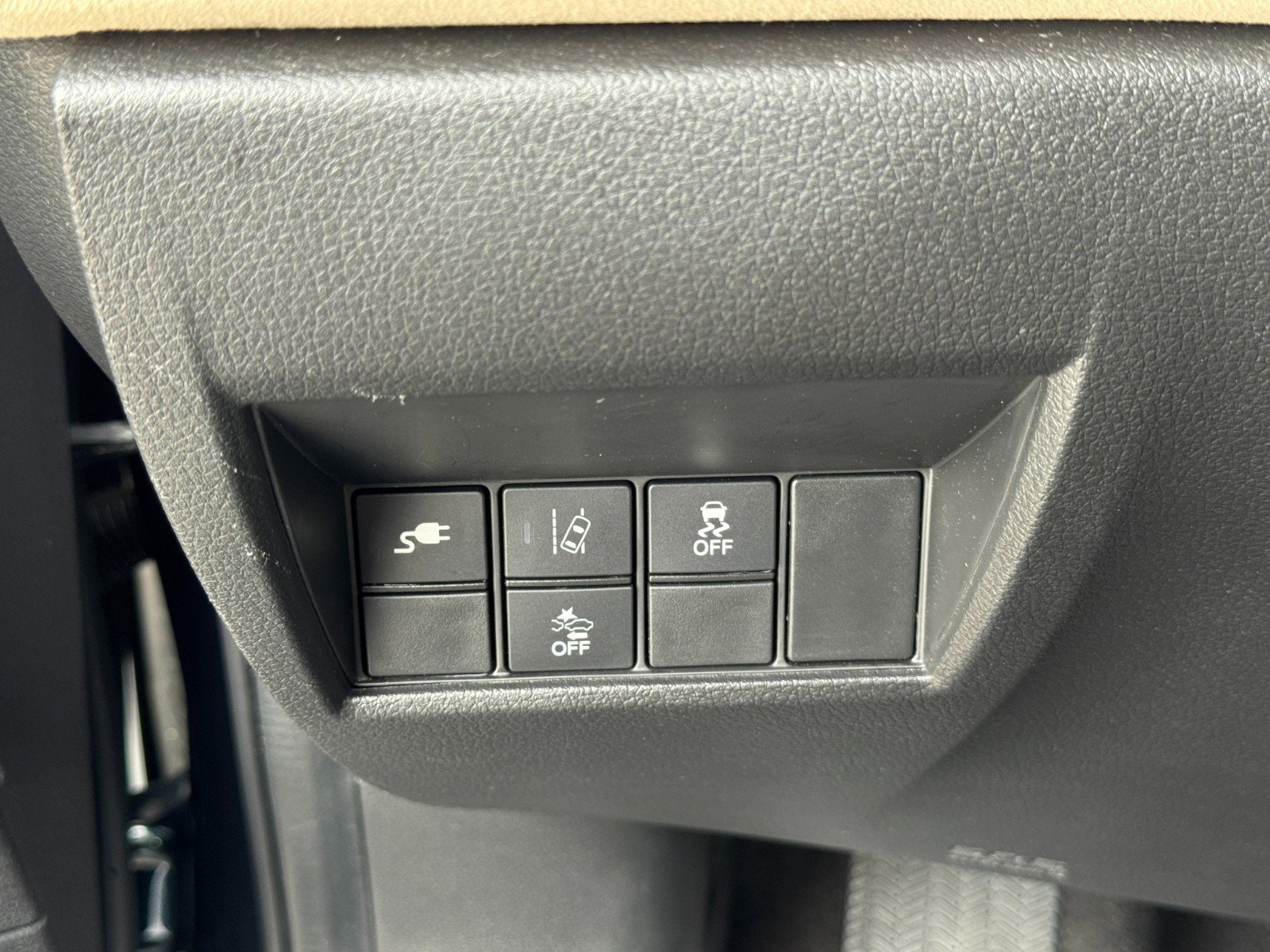 Used 2018 Honda Clarity Touring image 17