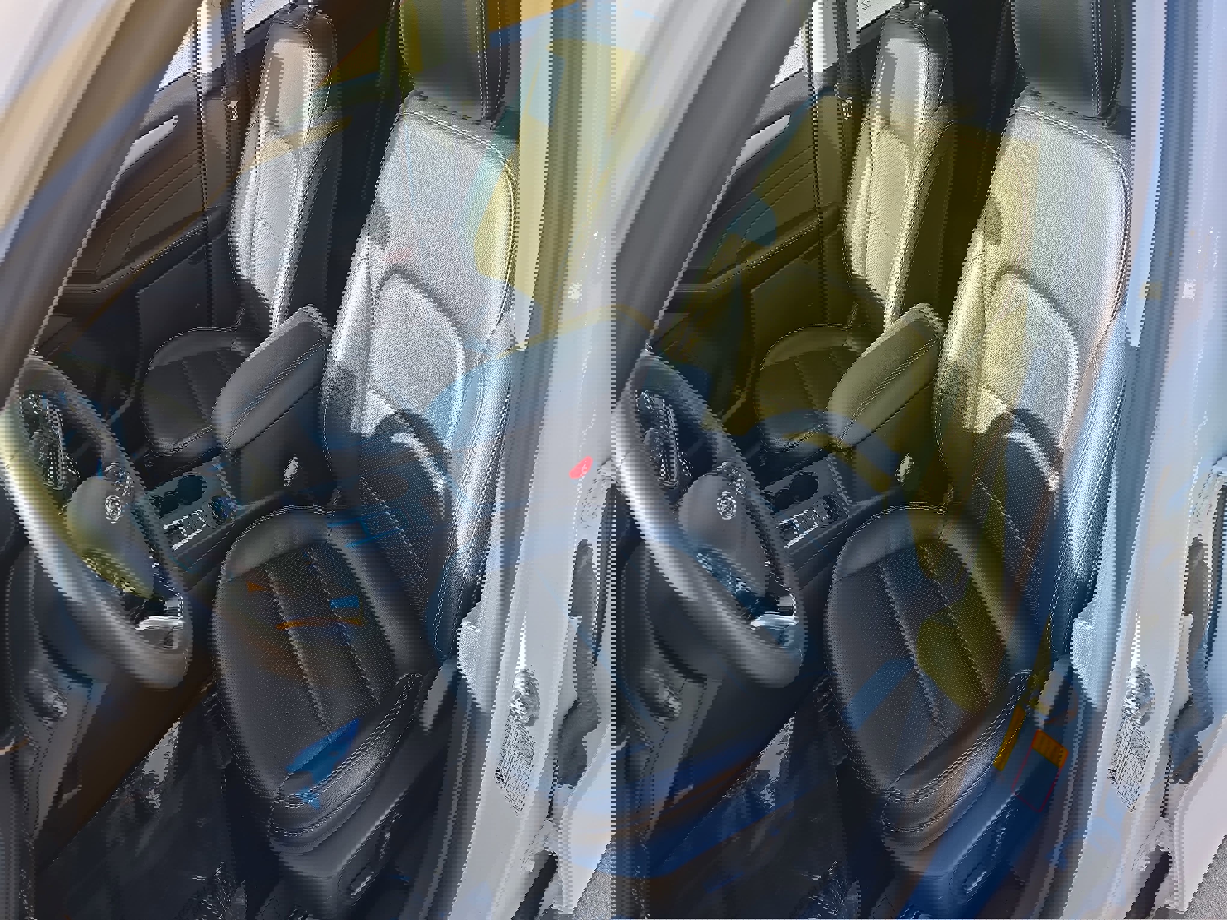 Used 2022 Ford Escape SEL image 17