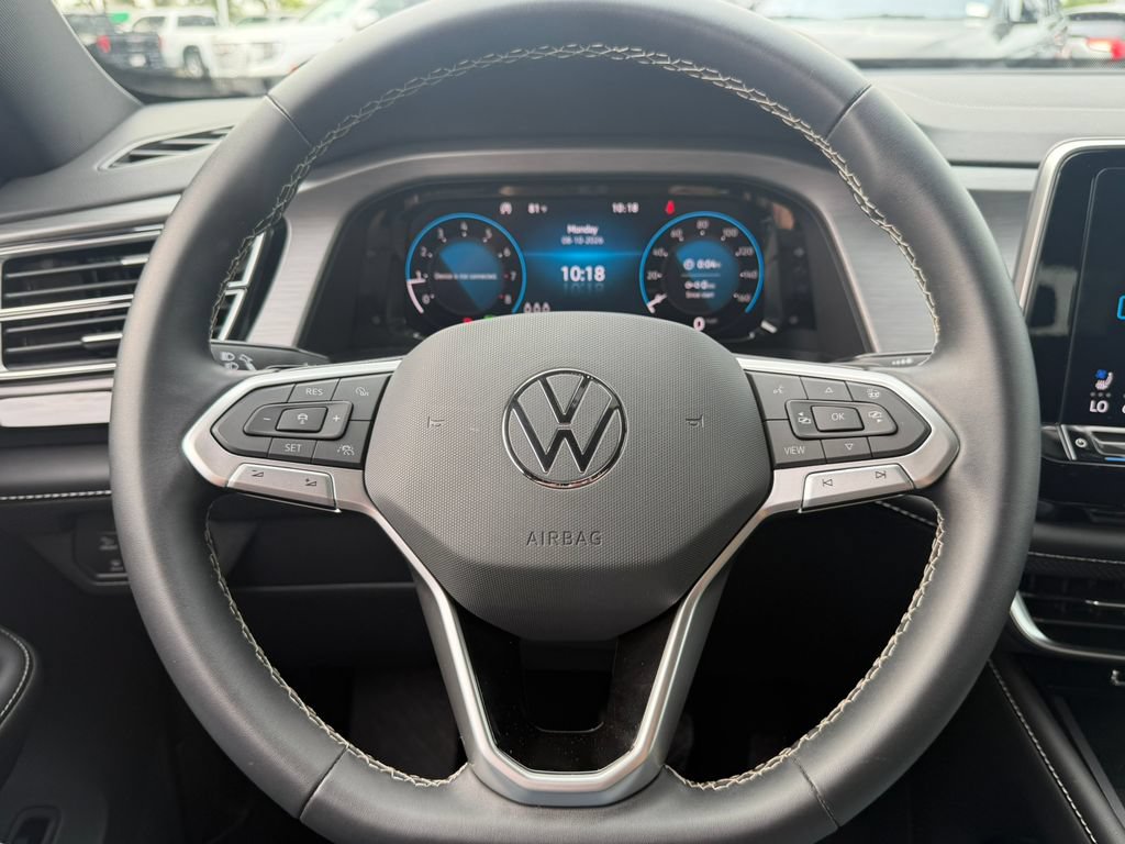 Used 2024 Volkswagen Atlas Cross Sport SE AWD/4WD image 32