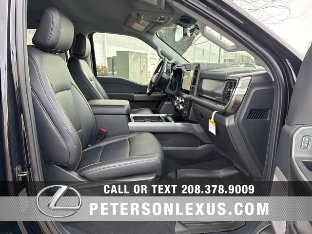 Used 2025 Ford F250 Lariat w/ FX4 Off-Road Package image 12