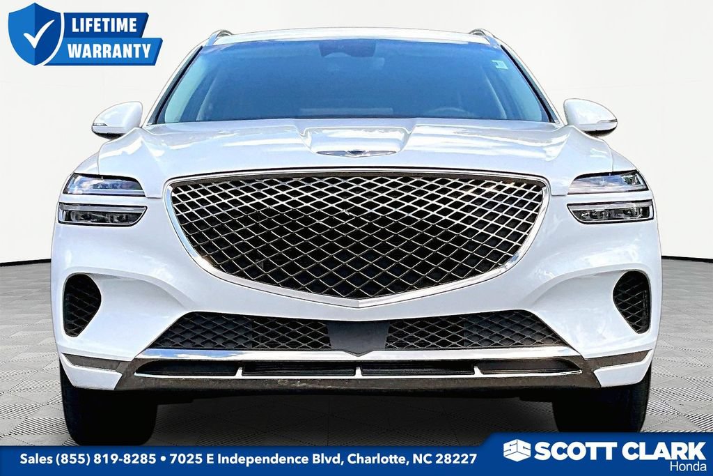 Used 2024 Genesis GV70 2.5T AWD/4WD image 2